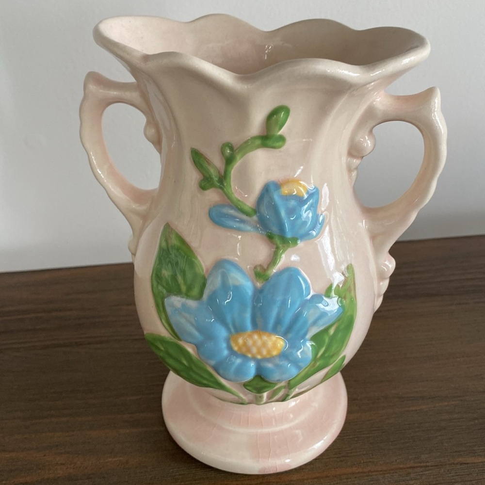 Hull Magnolia Vase vintage